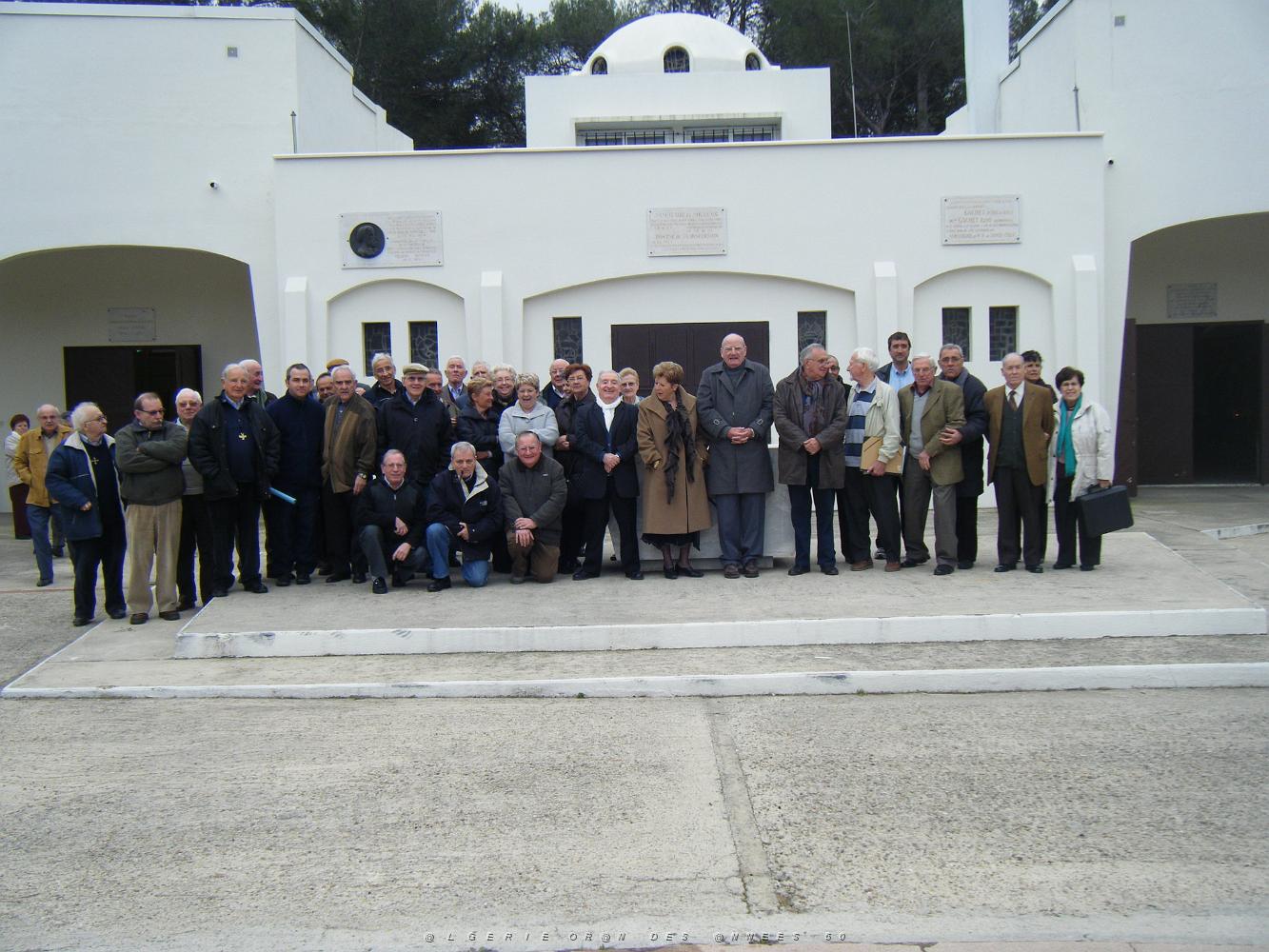 NIMES 2012 03 MESSE EN LA MEMOIRE DE LA FUSILLADE RUE D ISLY A ALGER 26 MARS 1962   (33).jpg